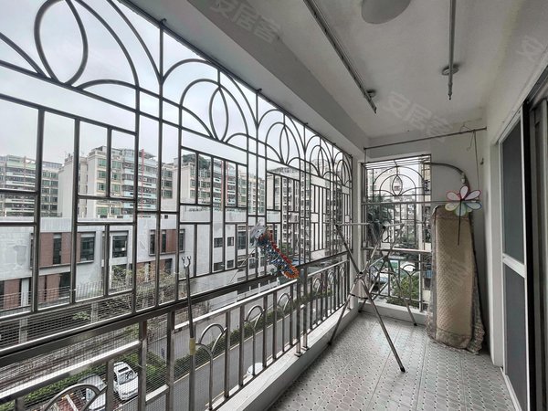 新上好房 留仙居电梯精装修大三房 看房方便 拎包入住,南山租房-深圳