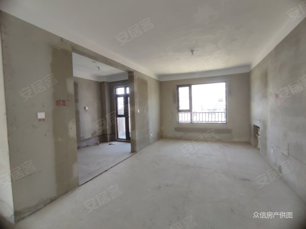 世袭官邸圣兰菲诺洋房少有户型带双车位可贷款 圣兰菲诺二手房 800万 9室4厅 3卫 350平米 临沂安居客