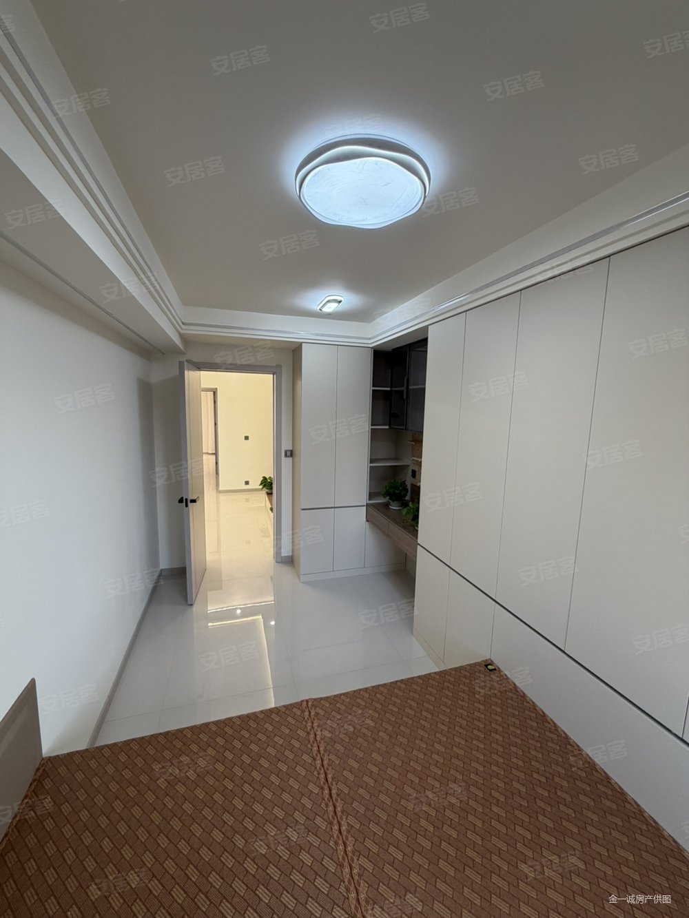 学府雅苑2室1厅1卫87㎡南北32.8万