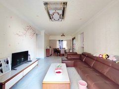 韶关浈江五里亭碧桂园春天里大三房 中间层 家私电器齐全拎包入住出租房源真实图片
