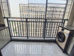 开平三江三江路东汇城单身公寓，装修新净，家私家电齐全，拎包入住！出租房源真实图片