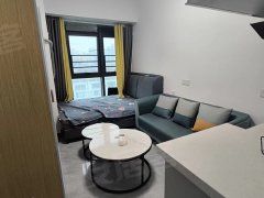 洋湖时代舒适单人公寓出租，家电齐全，采光好，中医药大学门口。