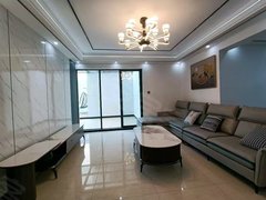 曲靖麒麟明珠广场五馆中心对面带露台的房子 精装三室带家具家电 干净采光好出租房源真实图片