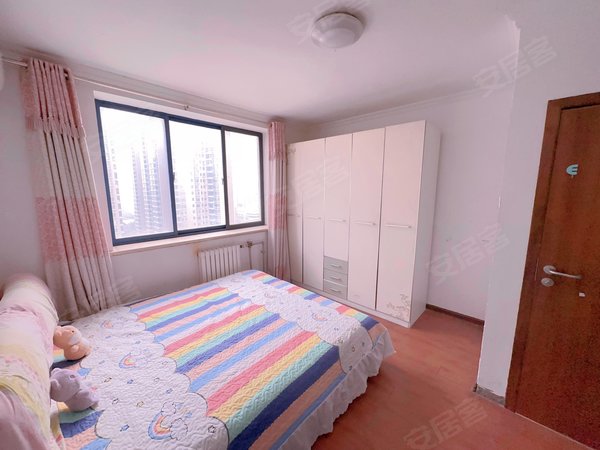 可月付延兴门地铁口建工路冶金医院立丰国际上和商业广场