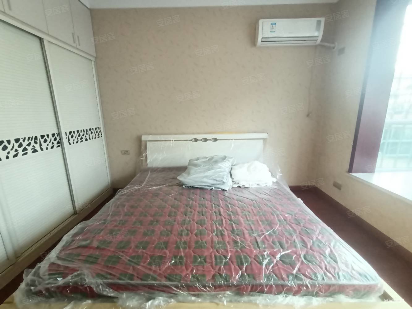 鱼郡2室2厅1卫88㎡南北43.8万