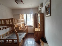 马鞍山雨山华润苏果金鹰附近，民用水电可以短租可以押一付一，有钥匙随时看房出租房源真实图片