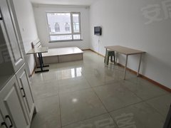 抚顺李石开发区顺安路房屋干净整洁，生活设施齐全，可拎包入住。出租房源真实图片