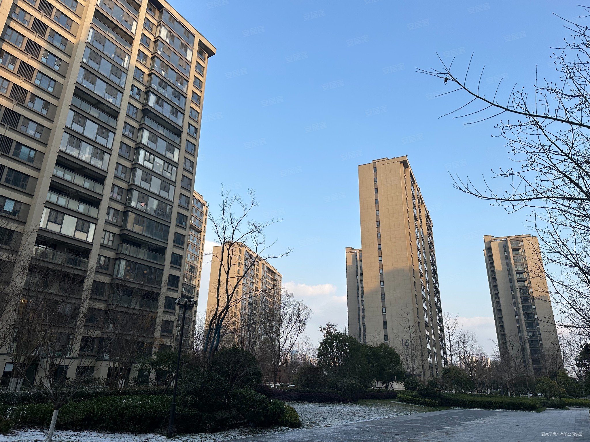 采光无遮挡 诚心出售,江与城二手房,308万,3室1厅,2卫,98平米-南京