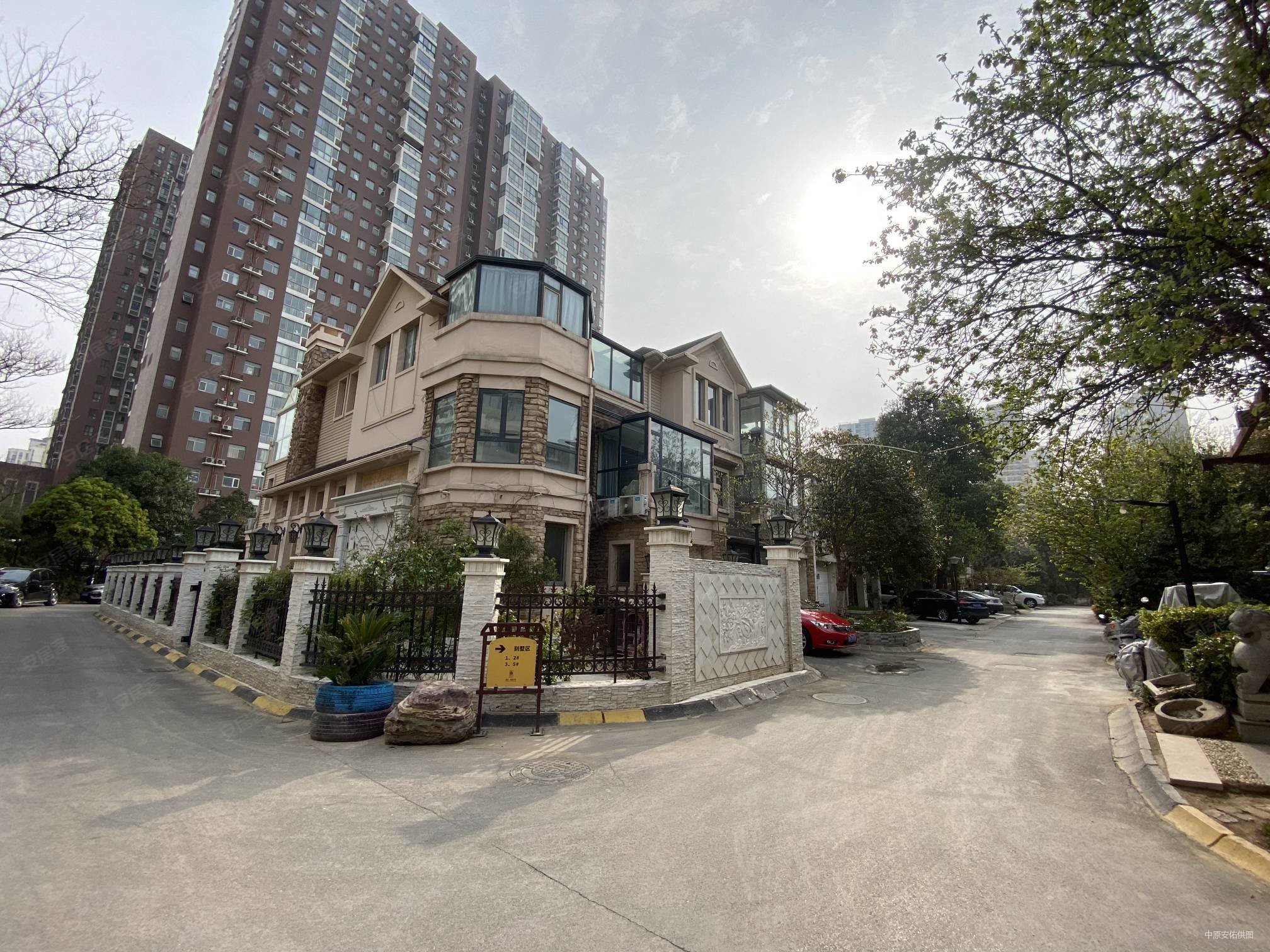 建业森林半岛(金水别墅)二手房,840万,5室2厅,3卫,354平米-郑州安居客