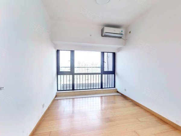 【多图】鹏达摩尔城,龙岗中心城租房,摩尔城 大三房 空房出租 高楼层