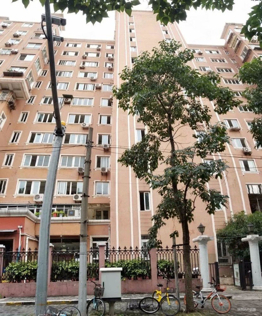 恒业公寓2室2厅1卫98.29㎡南北750万