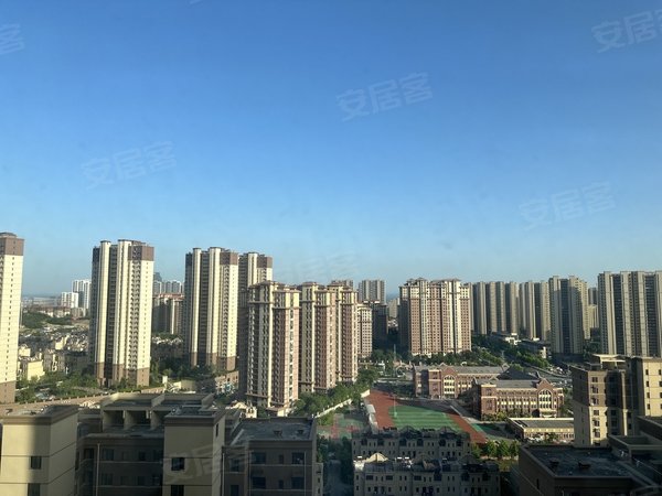 青岛黄岛东方影都凭海临风三期锦苑凭海临风三期精装套三 家具家电