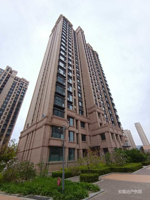 一手房源 御府山海关新房 四室三卫好楼层 单价低 可看海!