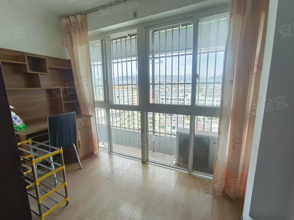 凉山西昌航天路琦洋名都达达春天附近  精装套二 家具家电齐全 拎包入住出租房源真实图片