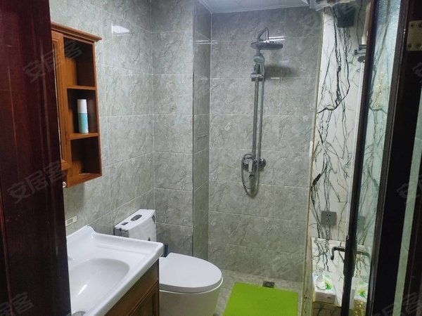 大同平城万达星港城星港城复式  两室两厅两卫  精装修领包入住 看房方便出租房源真实图片