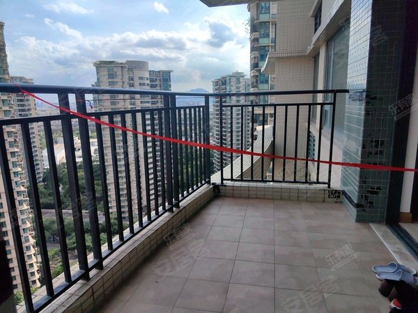 【多图】雅居乐锦城花语集,新区租房,雅居乐三期安静四房!