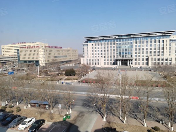 葫芦岛龙港客运总站天马非常空间天马小区月租一室850元 带空调免费