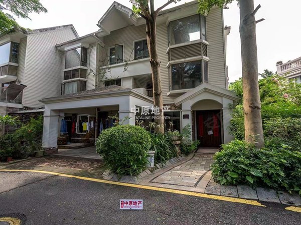 广州黄埔萝岗保利林语山庄(别墅)保利林语山庄(别墅) 配置齐全 拎包可