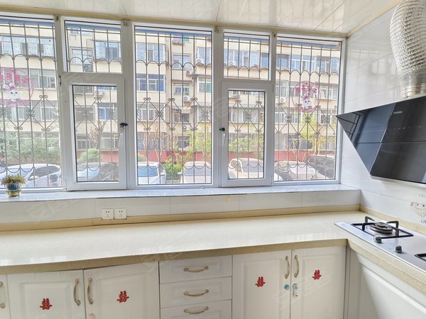 吾悦广场 一层 精装两居 四建 19号院玉门河公园,万柏林租房-太原58