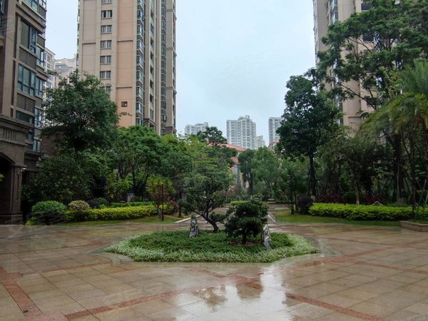 泉州丰泽丰泽街城建水墨兰庭城东万达旁水墨兰庭精装四房看江景出租