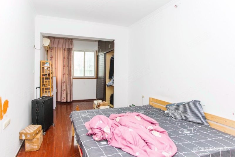 碧溪苑二期 商品房 出行方便 高楼层采光充足 楼龄