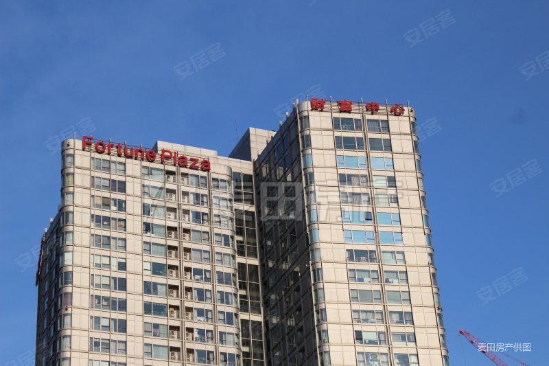 北京财富中心公寓1室1厅1卫87.01㎡北725万