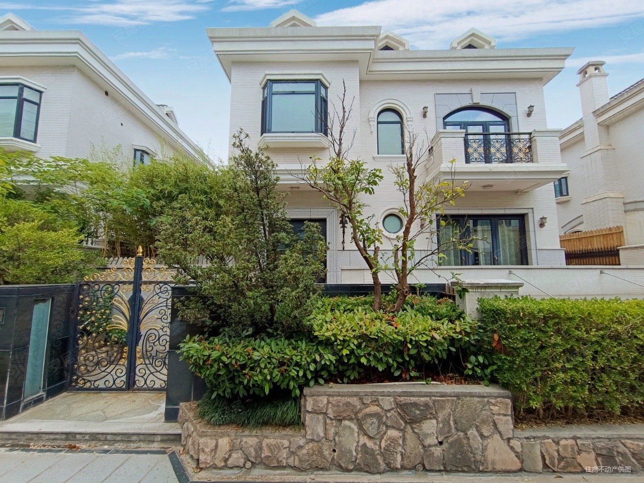 虹桥高尔夫别墅