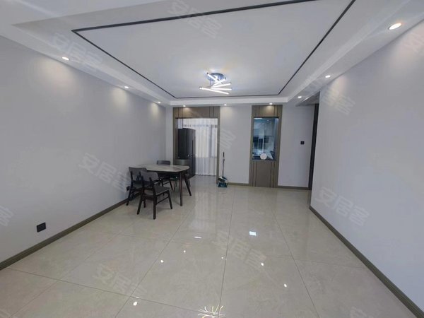 包头青山青东东路奥体公园三号奥体公园三号 电梯 精装 两室 南北通透 商圈成熟 出行便利出租房源真实图片