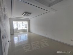 赤峰红山火车站新上盛世嘉园 三居 空房可配家具家电 干净 采光好 拎包入住出租房源真实图片