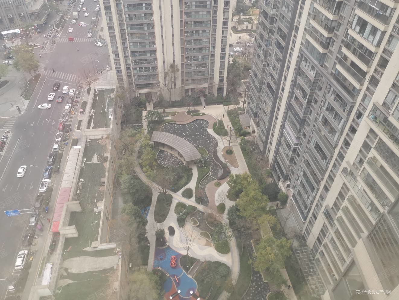成都房产网>成都二手房>金牛二手房>茶店子二手房>首开龙湖紫宸(二期)
