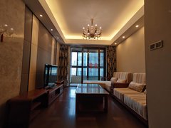 上海虹口临平路瑞虹六期，太阳宫旁，两室两厅，精装修出租房源真实图片