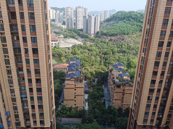 重庆涪陵涪陵宝龙广场泽胜温泉城(四期)温泉城精装三房双卫诚心出租