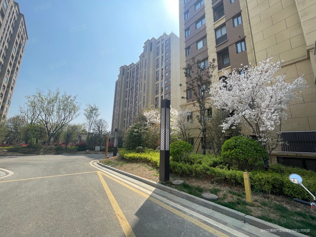 宝龙观邸3室2厅1卫115.99㎡南200万