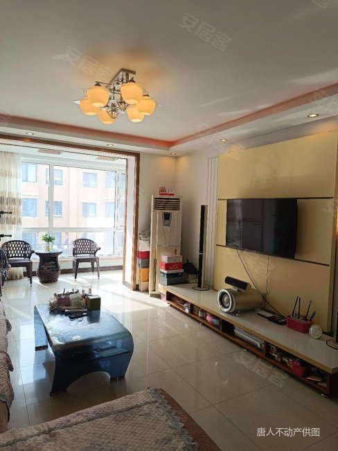 富丽园5楼南北108平898万明厅落地窗