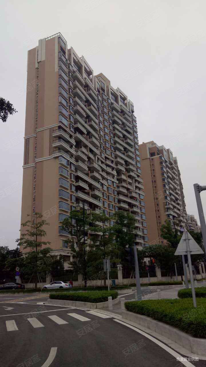 番禺区洛溪岛尖 南天名苑 1.