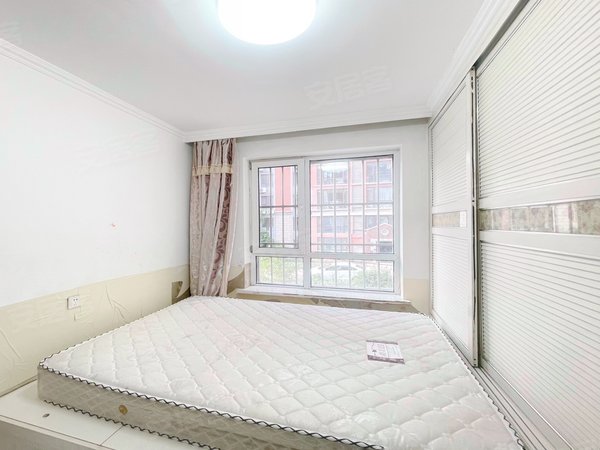 沈阳铁西卫工君临蓝桥郡蓝桥郡 二楼精装二室  实图有视频随时看房