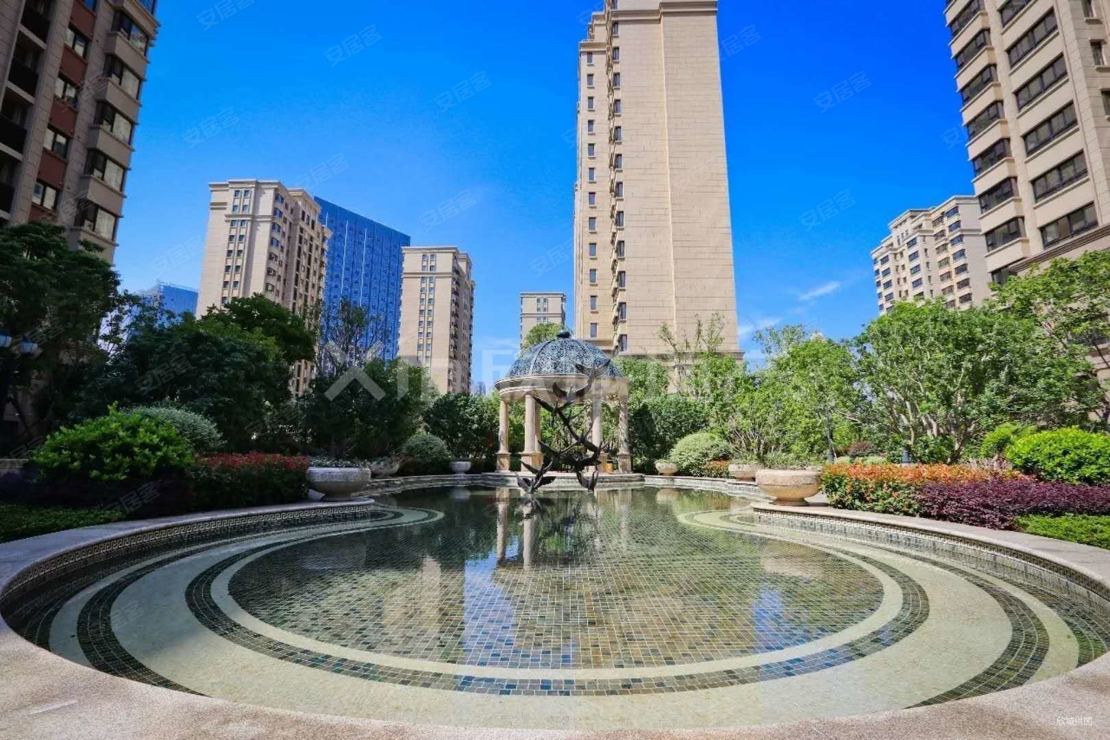 华新城璟园4室2厅2卫170㎡南北1350万