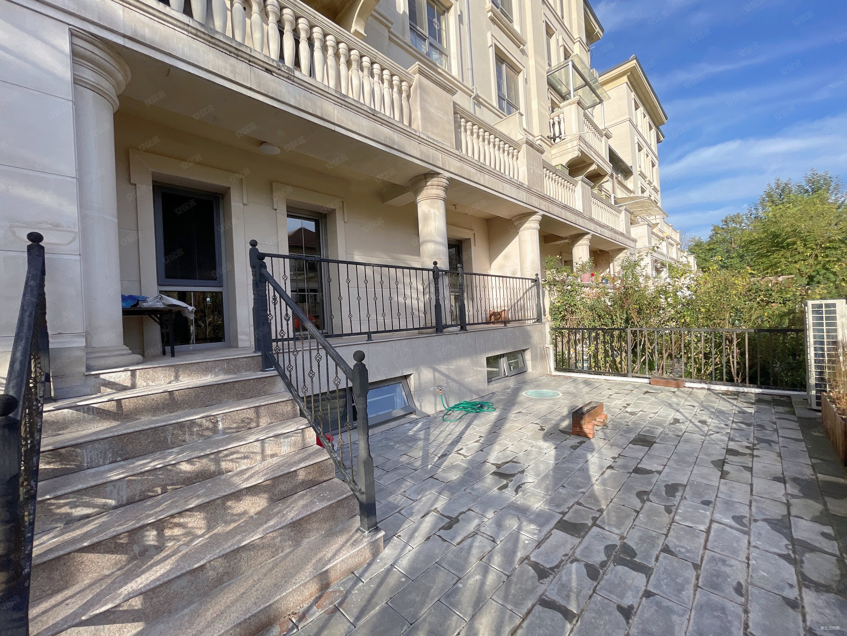 北京房产网>北京二手房>顺义二手房>南彩二手房>蓝岸丽舍>