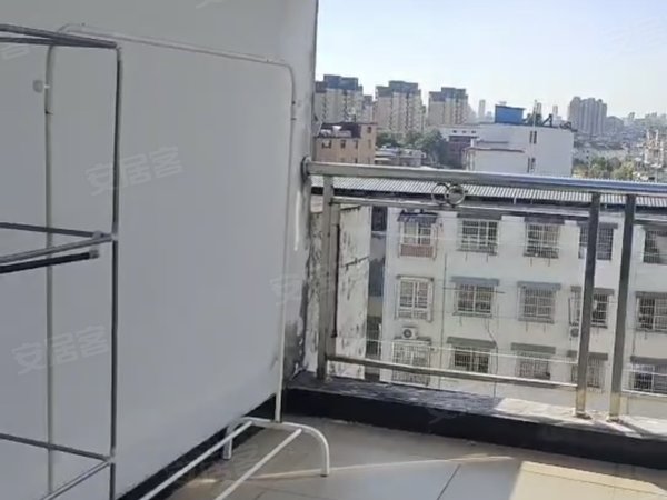景德镇珠山新厂南湖丽景九集旁边南湖丽景一室一厅999月包物业宽带带