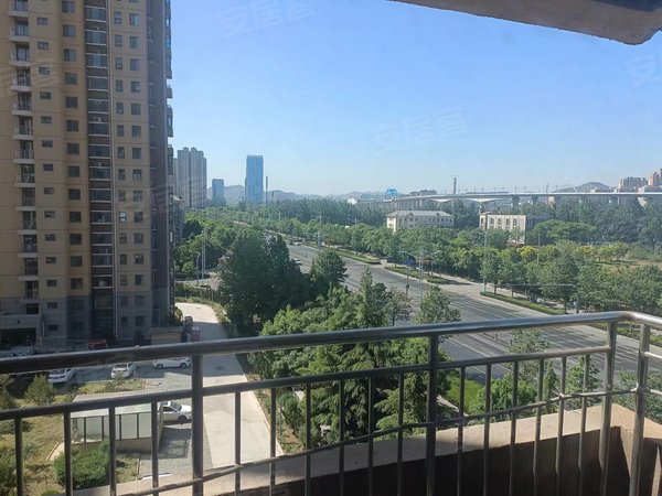 济南历城唐冶火炬东第可月付水发融创茂保税区奥特莱斯唐冶鲁商天街