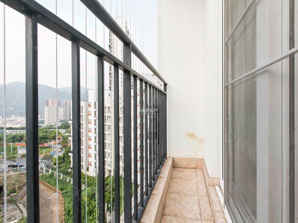 【多图】中海半山溪谷,盐田租房,中海半山溪谷 3室2厅2卫 106平 电梯