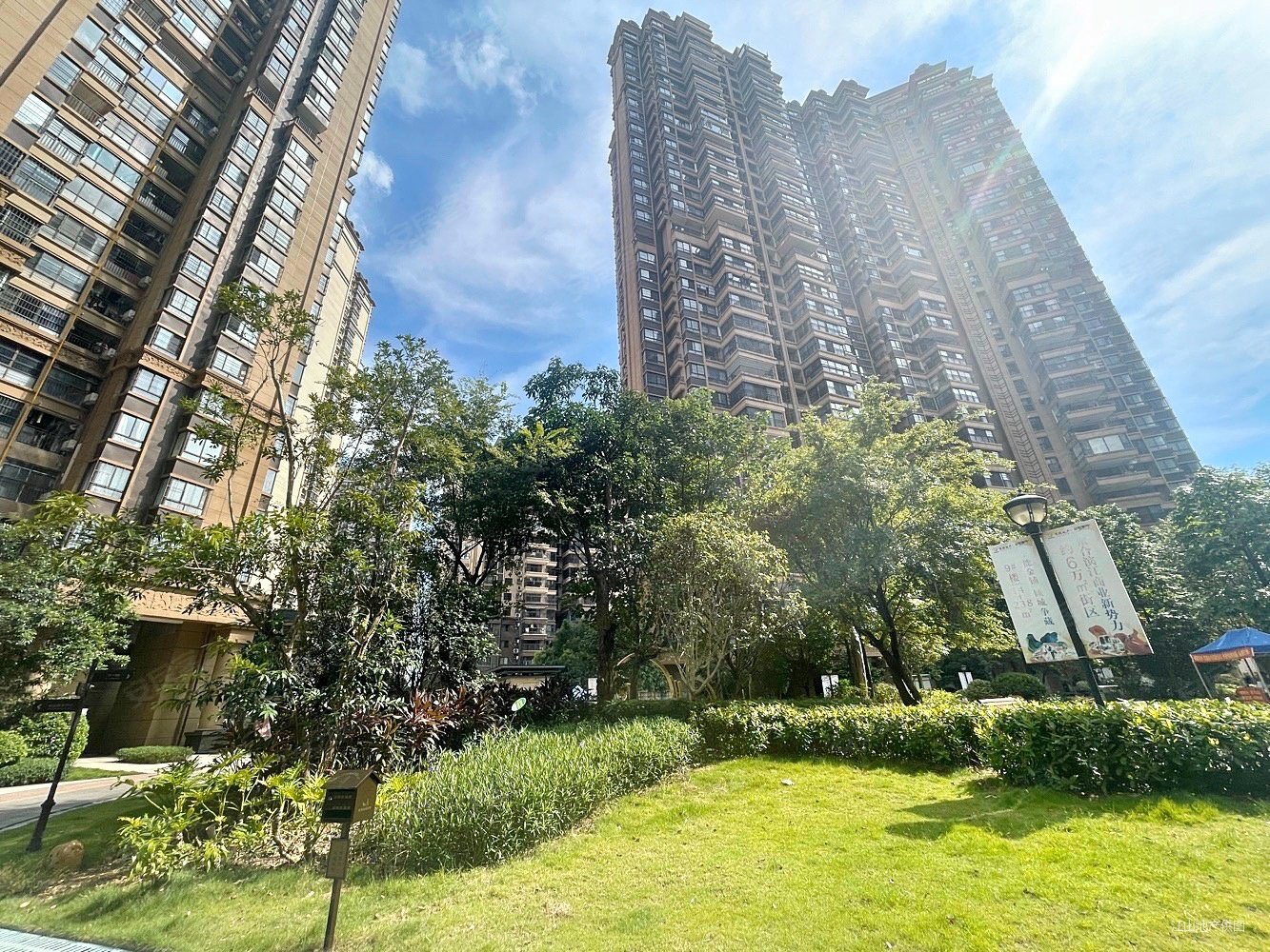 良庆区邕江边金悦澜湾三房两厅电梯高层可看江景采光好