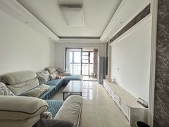 巴中巴州白云台半山逸城 精装修 拎包入住 停车方便出租房源真实图片