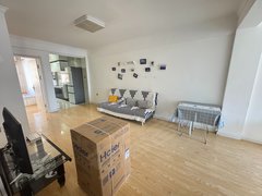 锦州太和太和超市天成雅典二期 1400包物业取暖 南北通透 78平 精装修出租房源真实图片