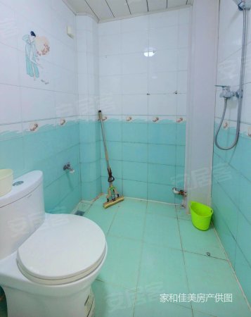 浮山后一小区合肥路佳世客套二厅满五年税