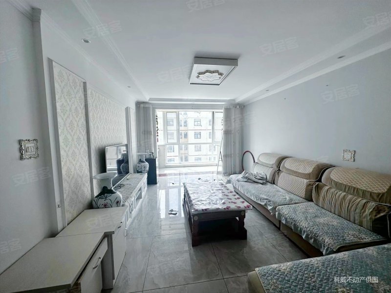 大两房 精装修 中间好楼层 南北通透 居住密度低,名仕园(莱西)二手房