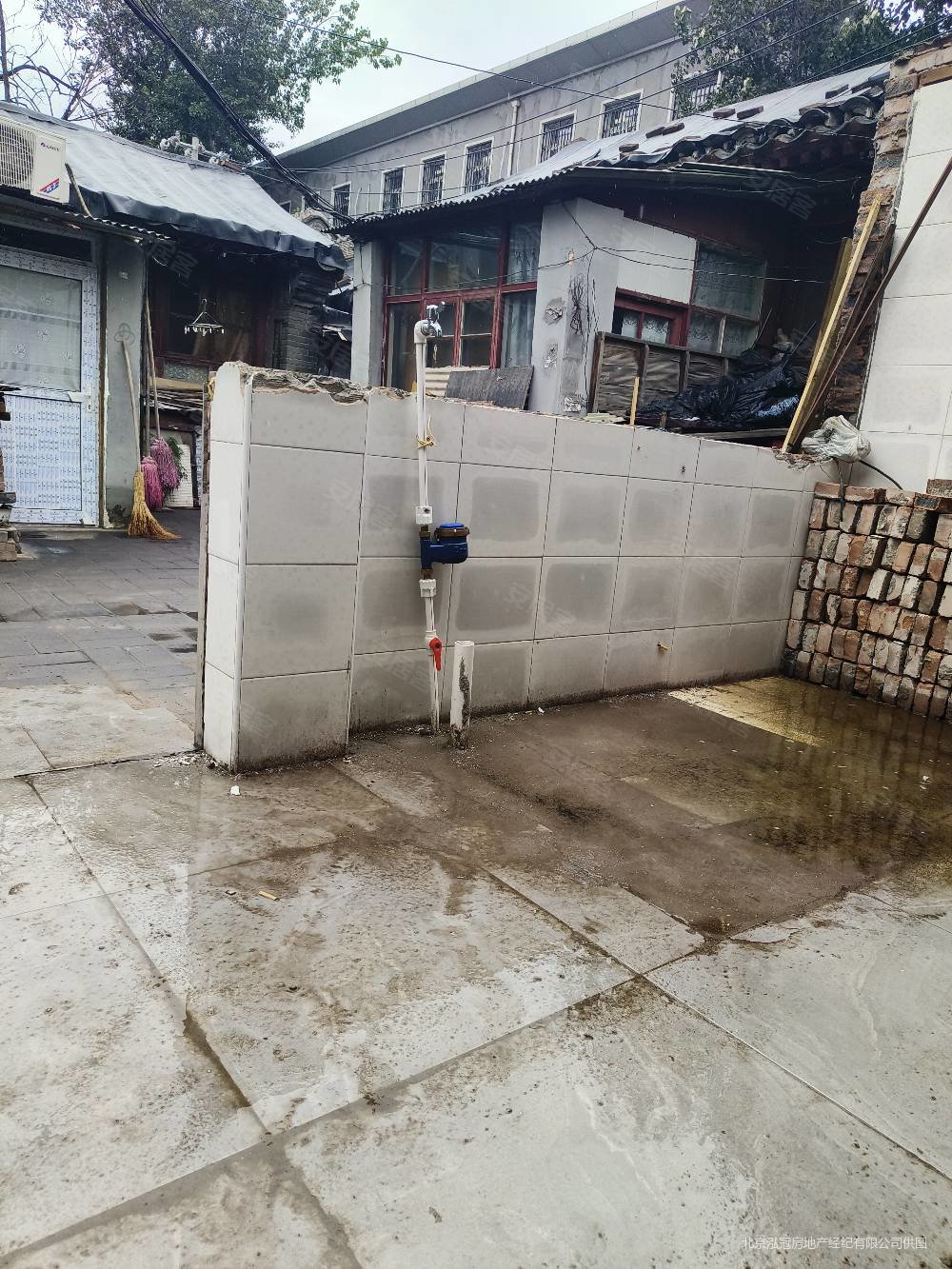 水簸箕现房售出地段好,周边配套齐全,水簸箕胡同小区二手房,300万,1室