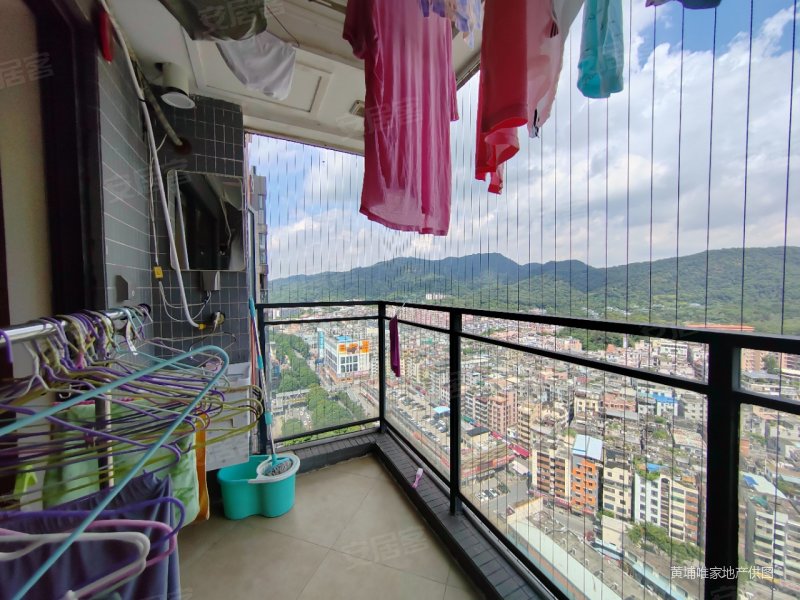 君华香柏广场 业主急售 地铁口 保养新进 价格可谈 随时看房