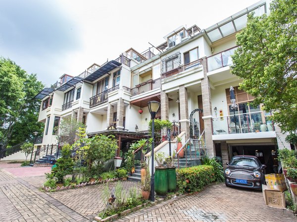 深圳龙岗横岗振业城(南区别墅)必租好房,3号线14号线,振业城别墅,车位