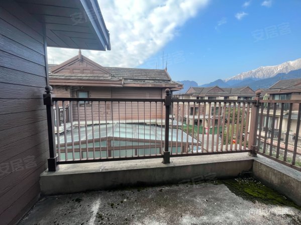 明宇豪雅青城别墅